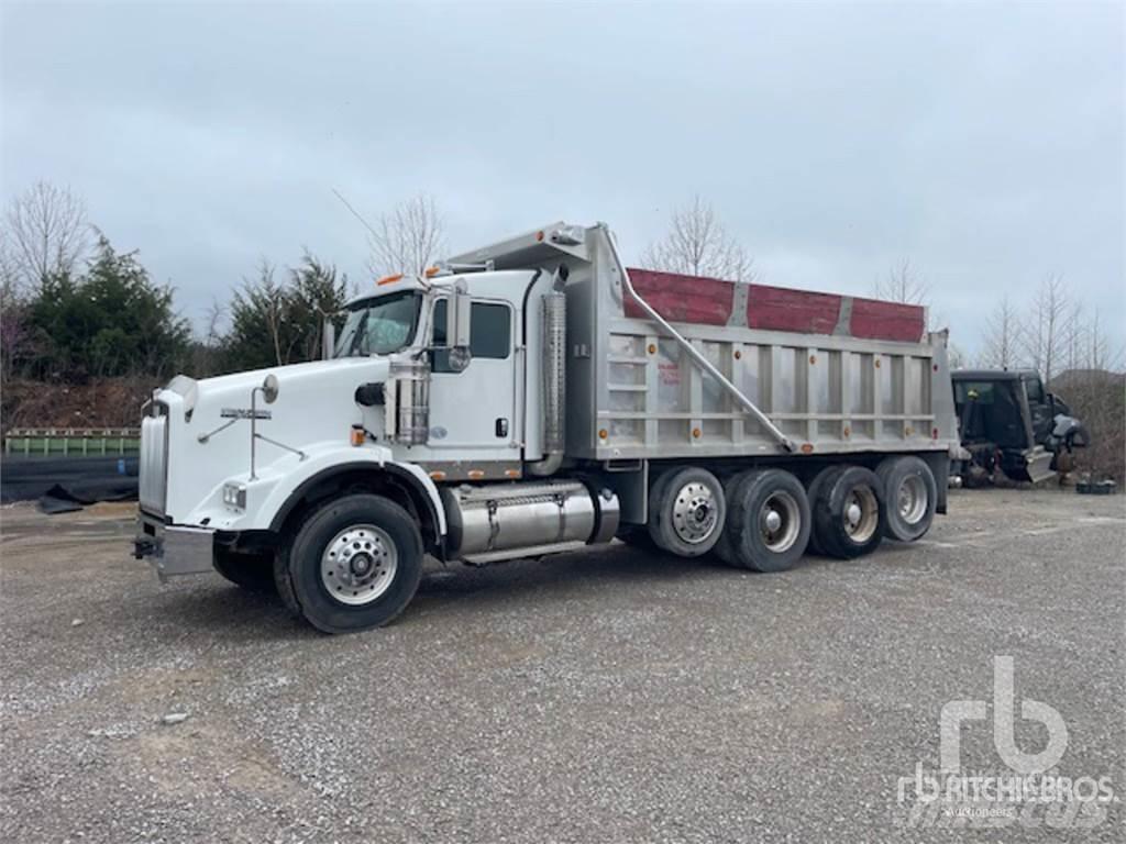 Kenworth T800 Sora- ja kippiautot
