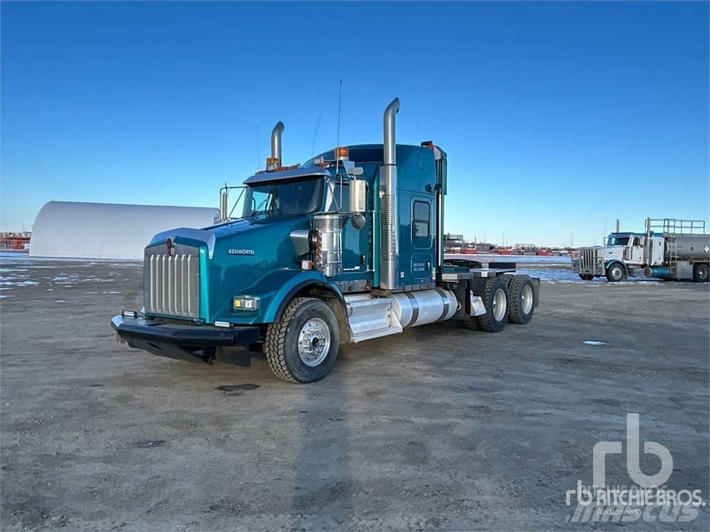 Kenworth T800 Lava / vinssi kuorma-autot