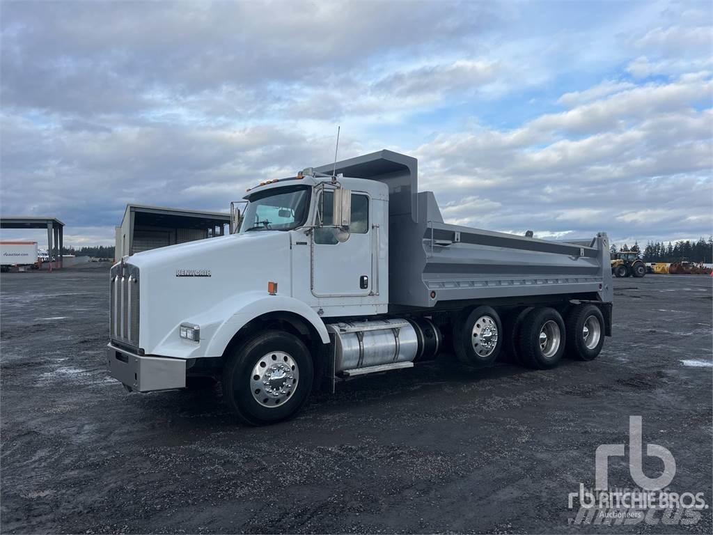 Kenworth T800 Sora- ja kippiautot