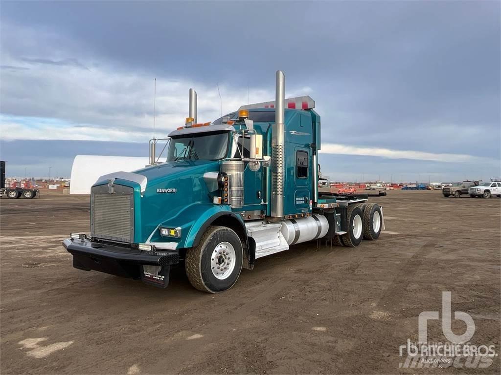 Kenworth T800 Lava / vinssi kuorma-autot