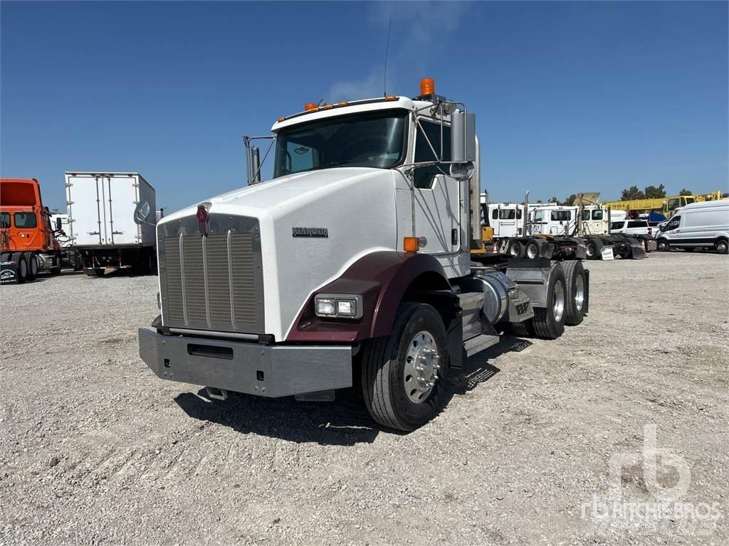Kenworth T800 Vetopöytäautot