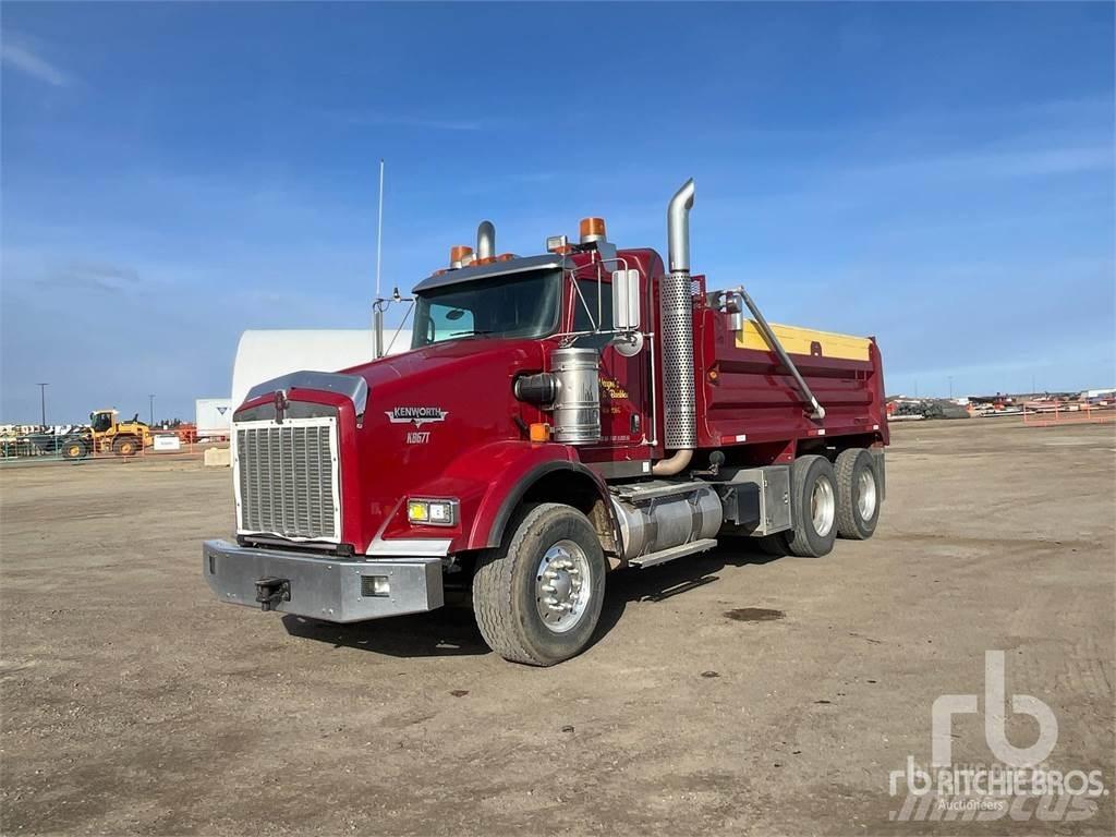 Kenworth T800 Sora- ja kippiautot