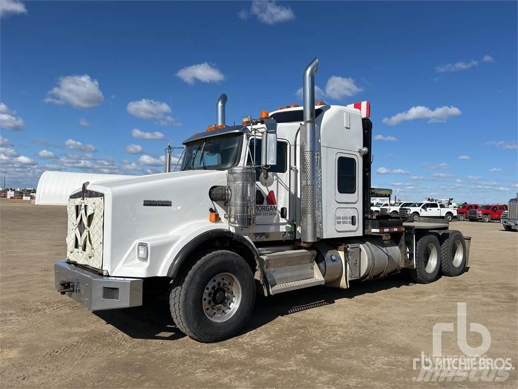 Kenworth T800 Lava / vinssi kuorma-autot
