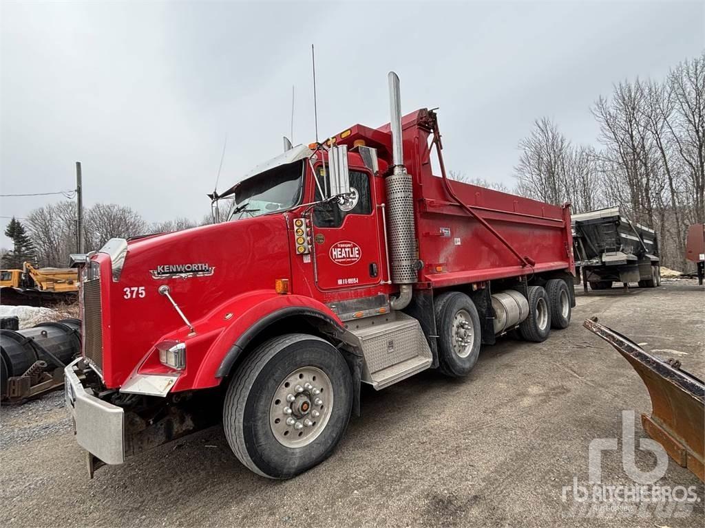 Kenworth T800 Sora- ja kippiautot