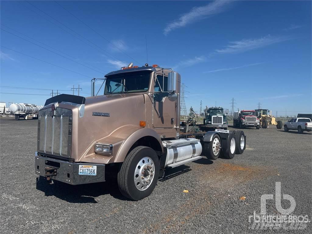 Kenworth T800 Vetopöytäautot