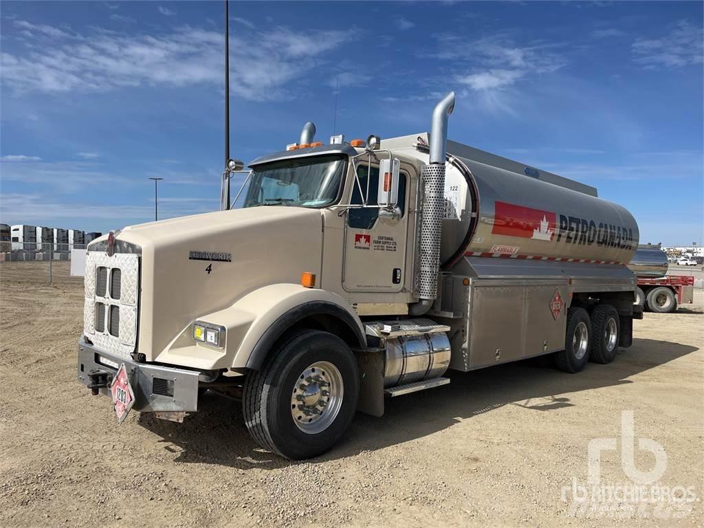 Kenworth T800 Säiliöautot