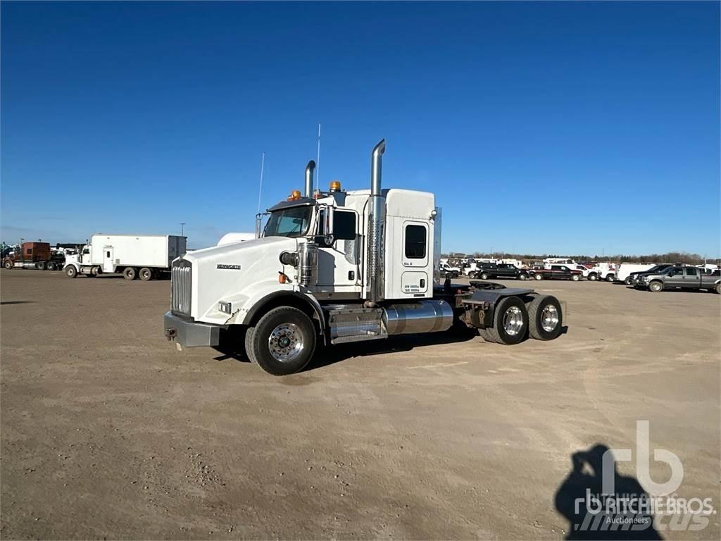 Kenworth T800 Vetopöytäautot