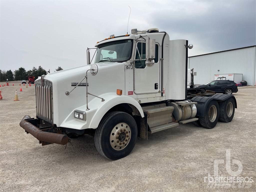 Kenworth T800 Vetopöytäautot