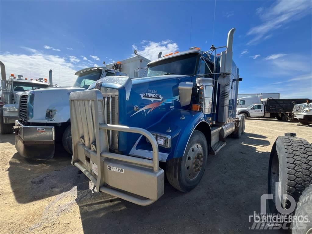 Kenworth T800 Vetopöytäautot