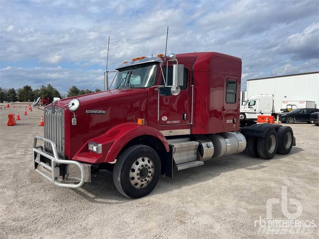 Kenworth T800 Vetopöytäautot