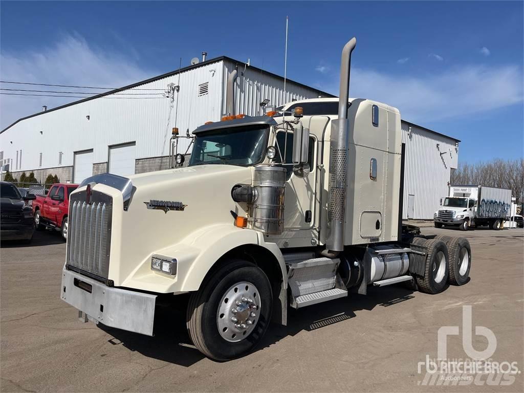 Kenworth T800 Vetopöytäautot