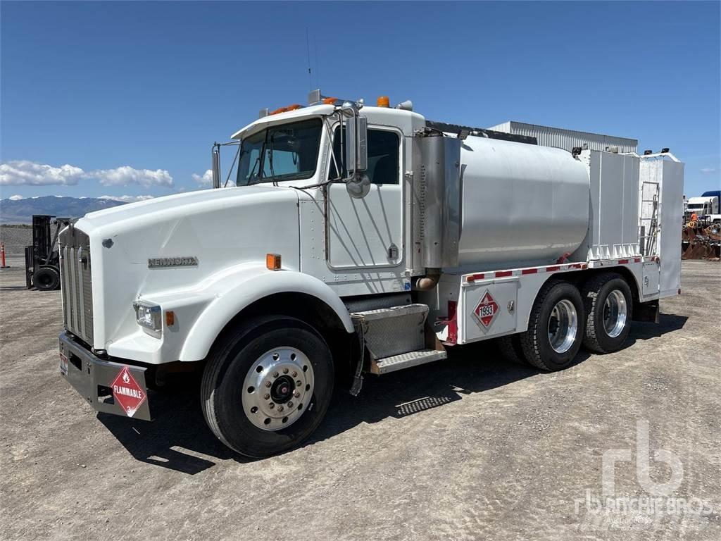 Kenworth T800 Säiliöautot