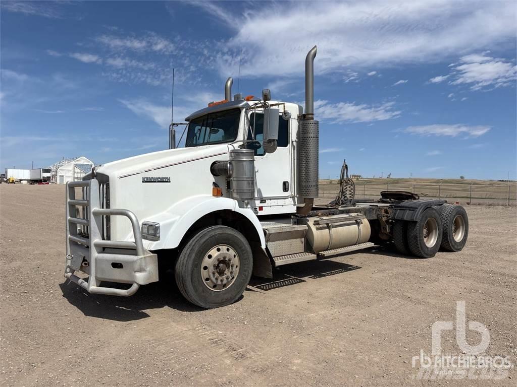 Kenworth T800 Vetopöytäautot