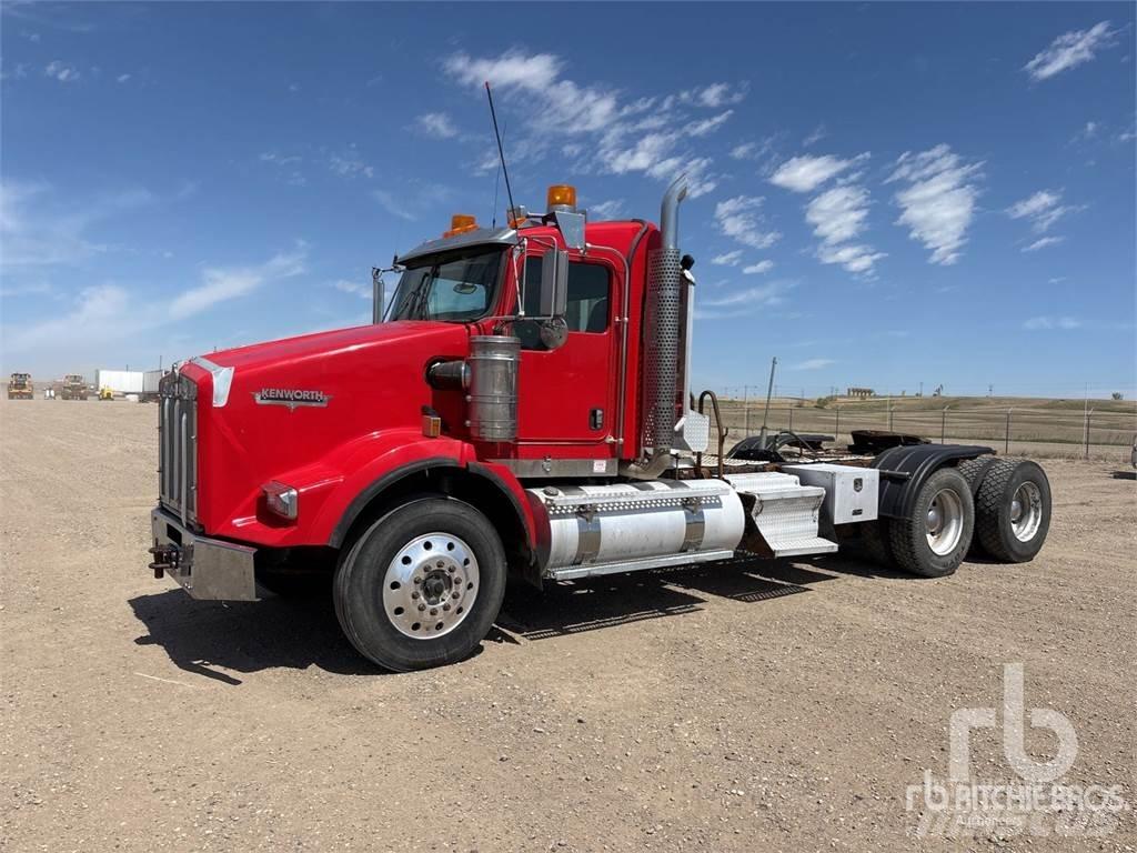 Kenworth T800 Vetopöytäautot