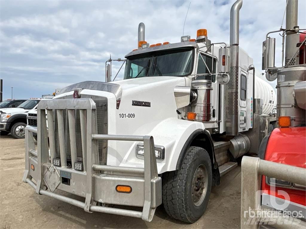 Kenworth T800 Säiliöautot