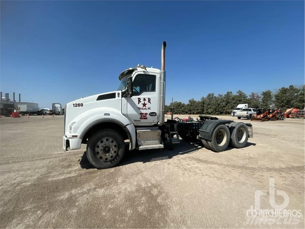 Kenworth T880 Vetopöytäautot
