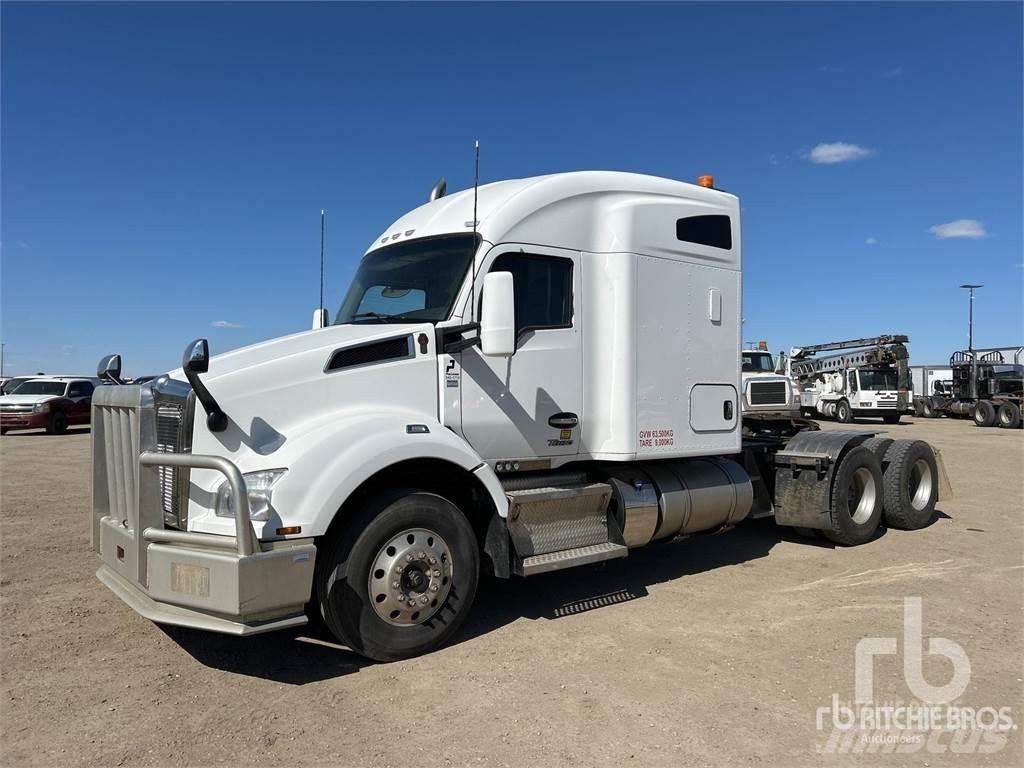Kenworth T880 Vetopöytäautot