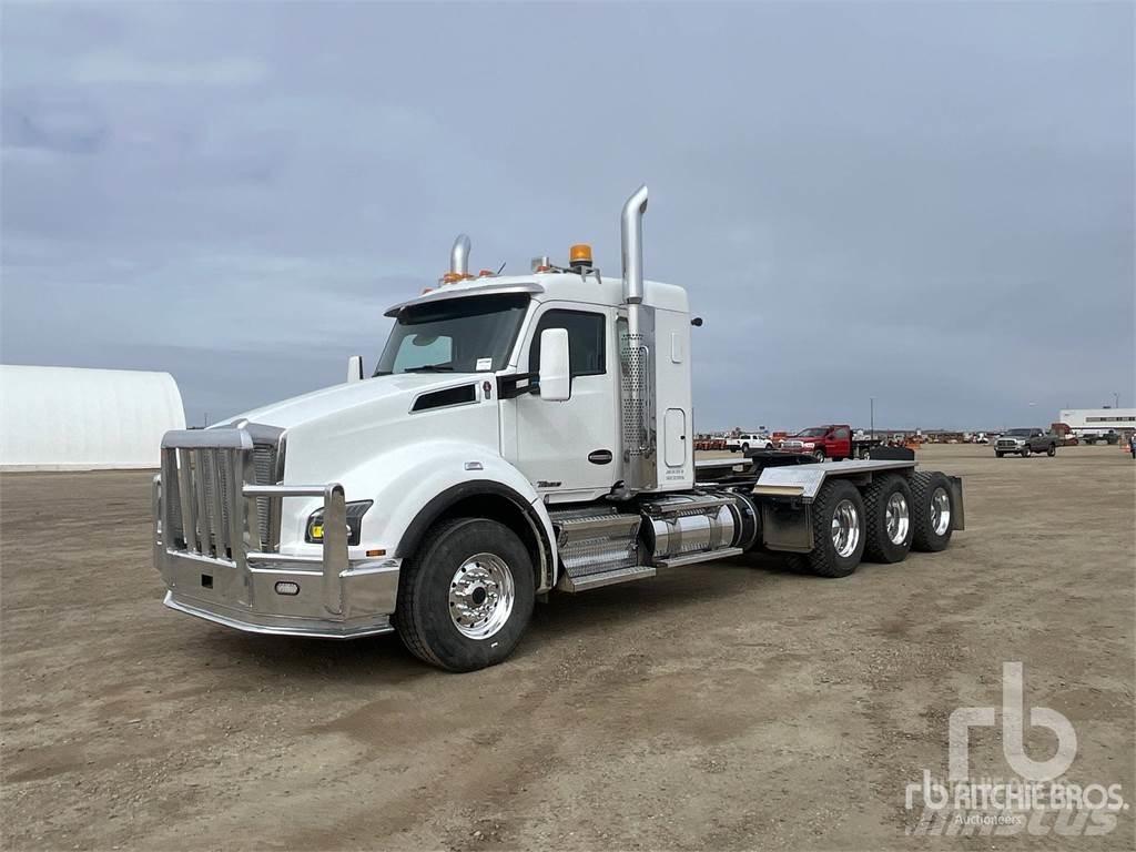 Kenworth T880 Vetopöytäautot