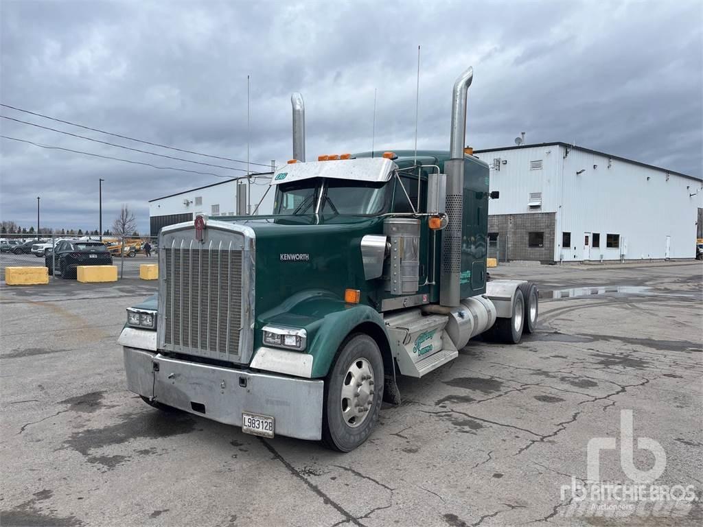 Kenworth W900 Vetopöytäautot
