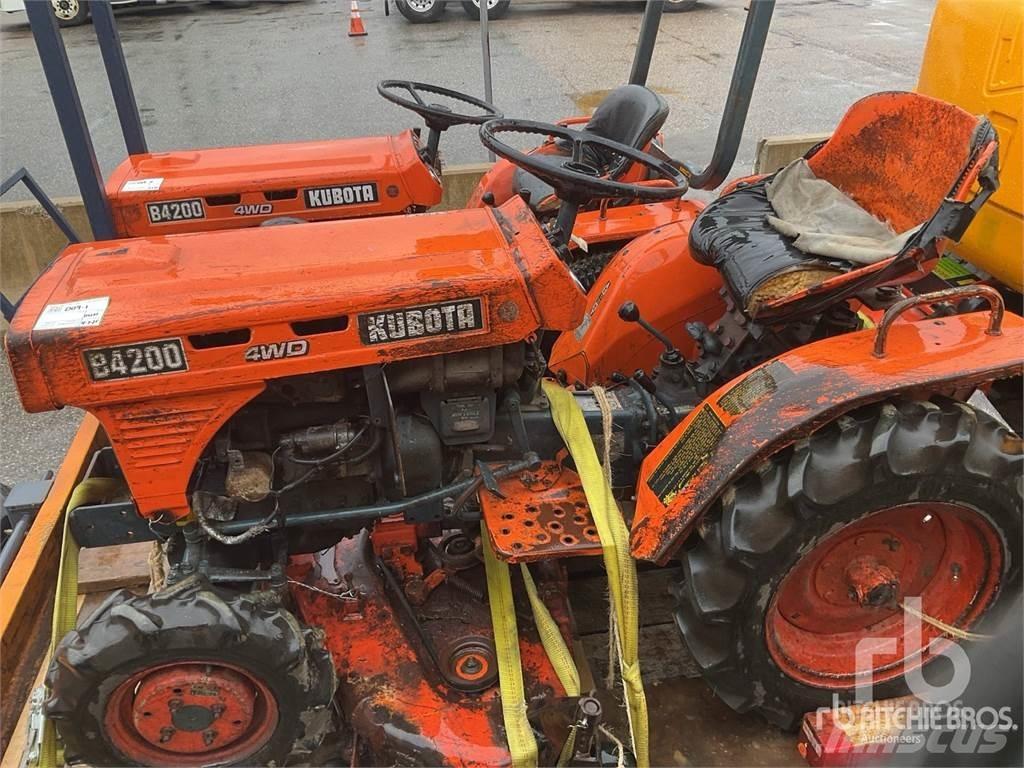 Kubota B4200 Traktorit
