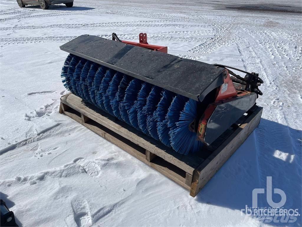 Kubota B532 Muut