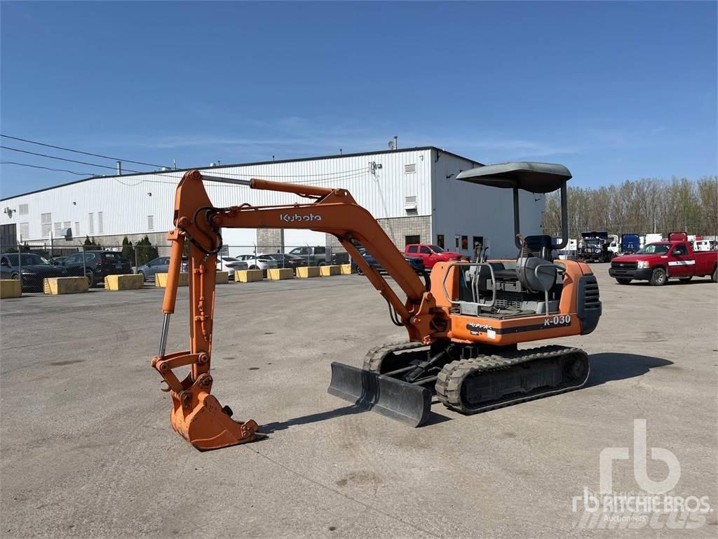 Kubota K-030 Minikaivukoneet < 7t