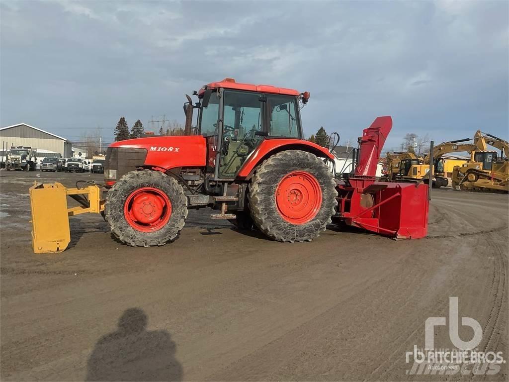 Kubota M108X Traktorit
