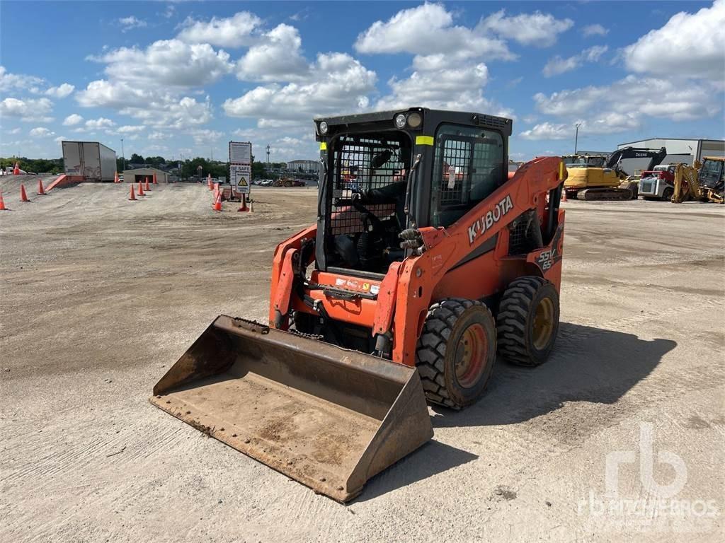 Kubota SSV65 Liukuohjatut kuormaajat