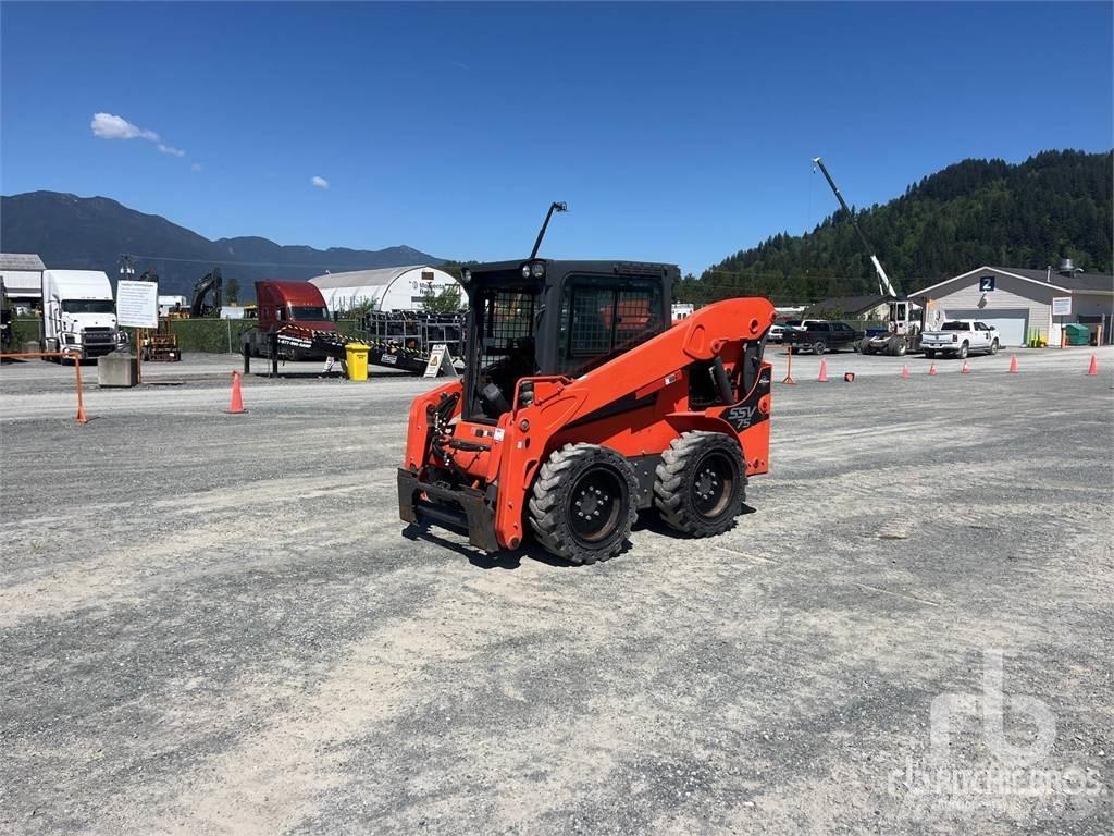 Kubota SSV75 Liukuohjatut kuormaajat