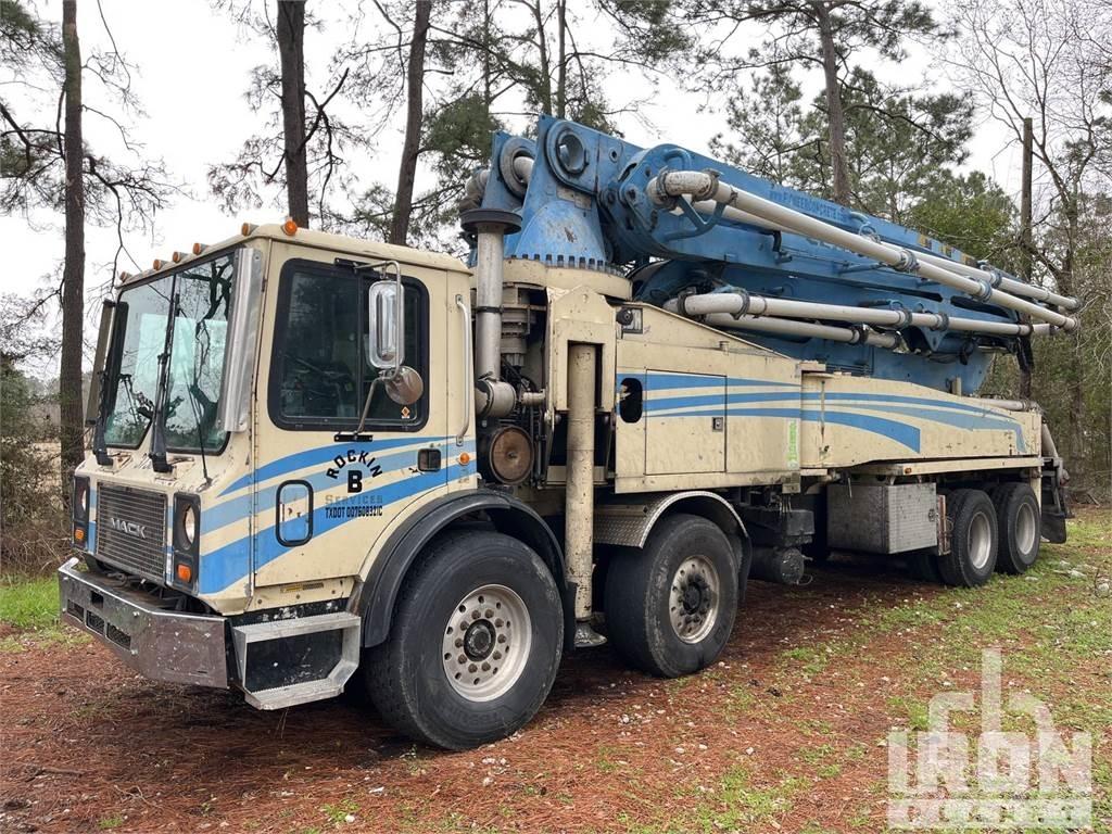 Mack 47M Betonikuorma-autot