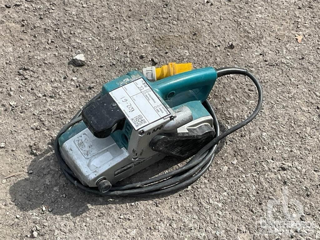 Makita 9404 Muut koneet