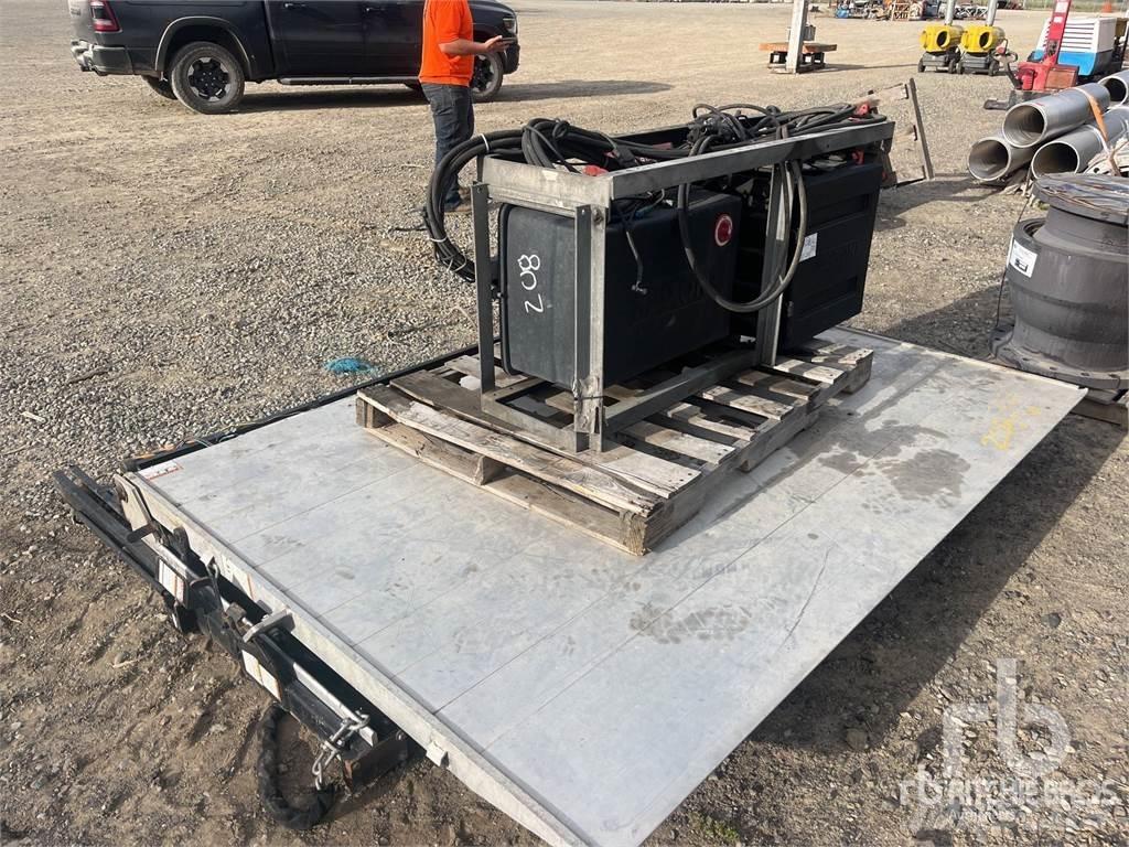 Maxon Lift Gate Muut