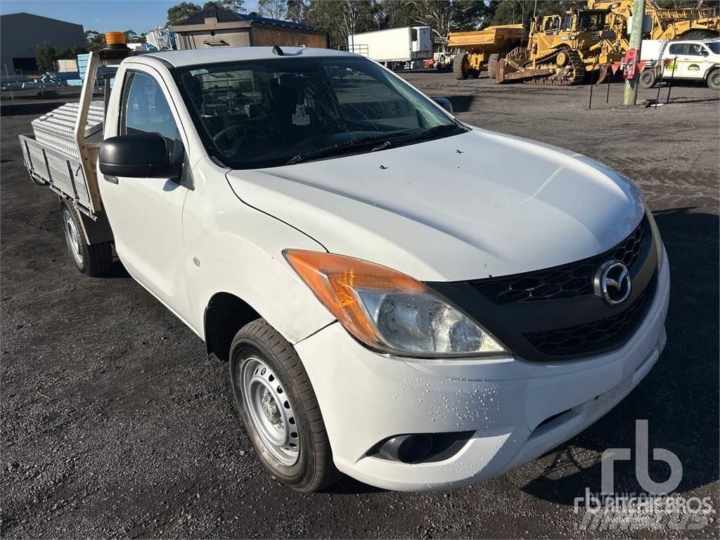 Mazda BT-50 Lava-autot