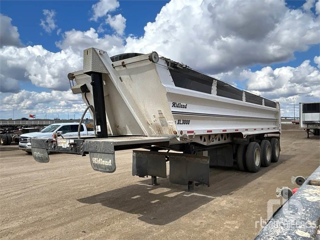 Midland XL3000 Kippipuoliperävaunut