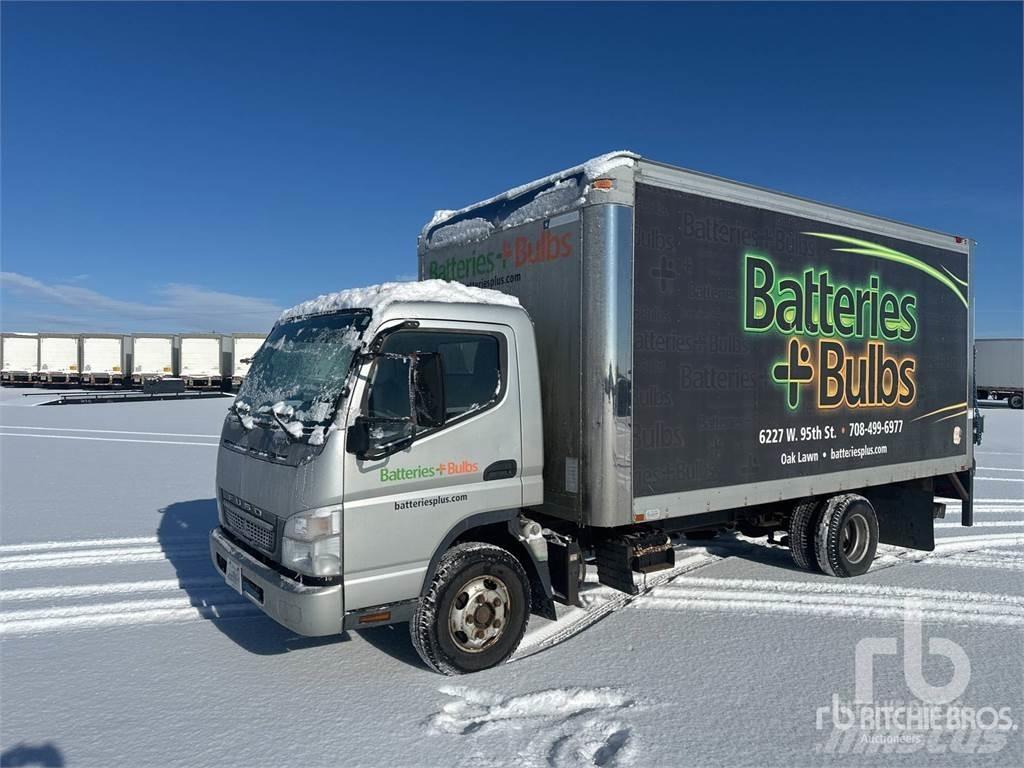 Mitsubishi FUSO Pakettiautot