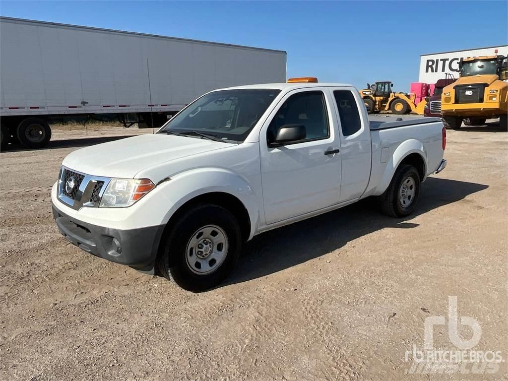 Nissan FRONTIER Lava-autot