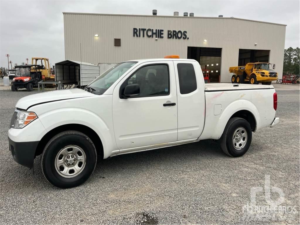 Nissan FRONTIER Lava-autot