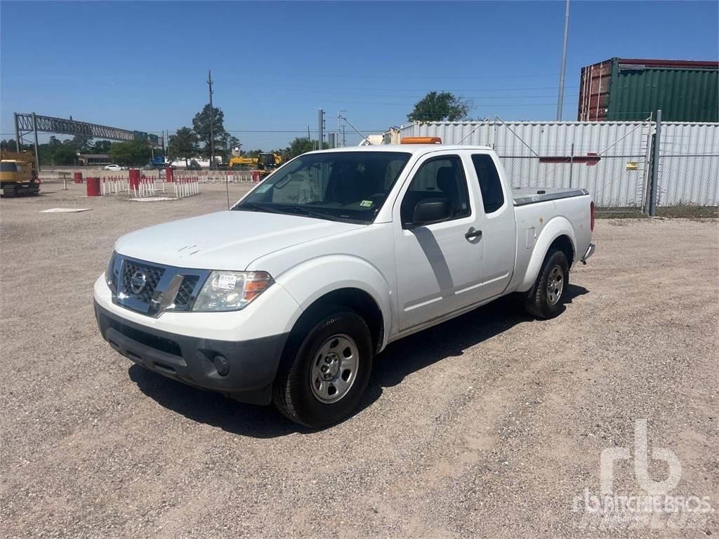 Nissan FRONTIER Lava-autot