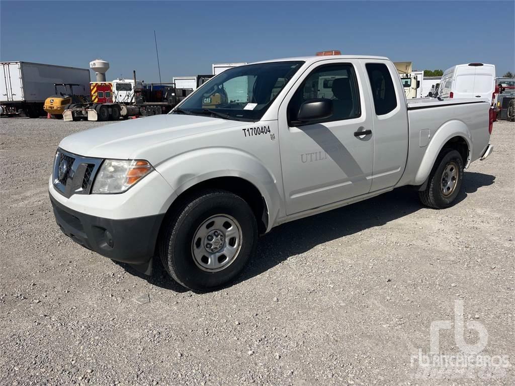 Nissan FRONTIER Lava-autot