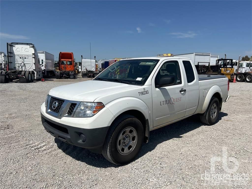 Nissan FRONTIER Lava-autot