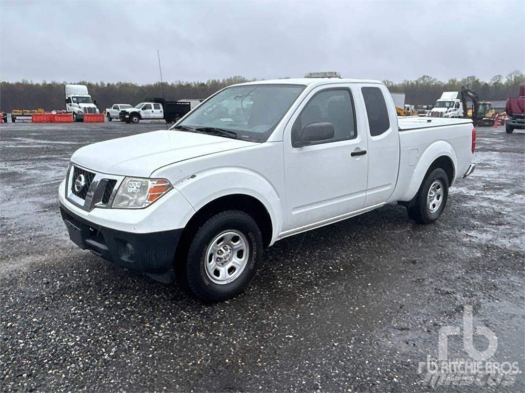 Nissan FRONTIER Lava-autot