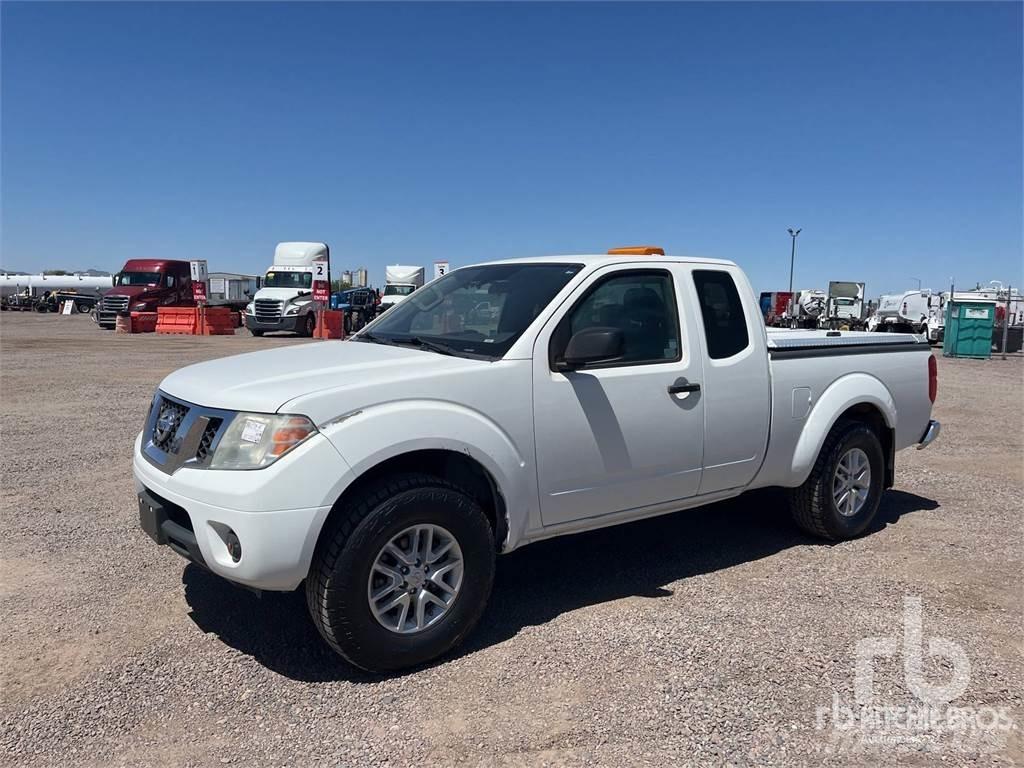 Nissan FRONTIER Lava-autot