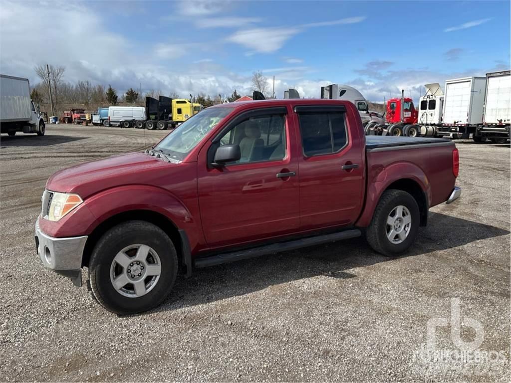 Nissan FRONTIER Lava-autot