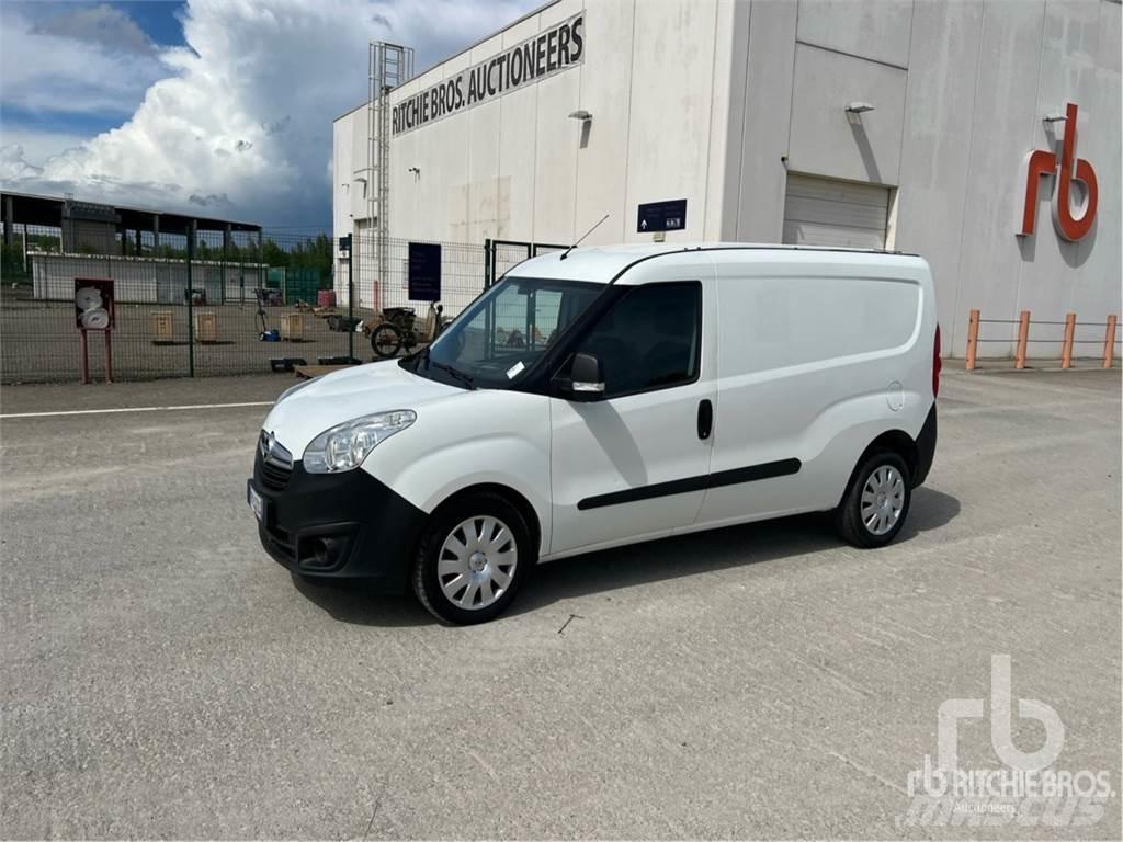 Opel COMBO Pakettiautot