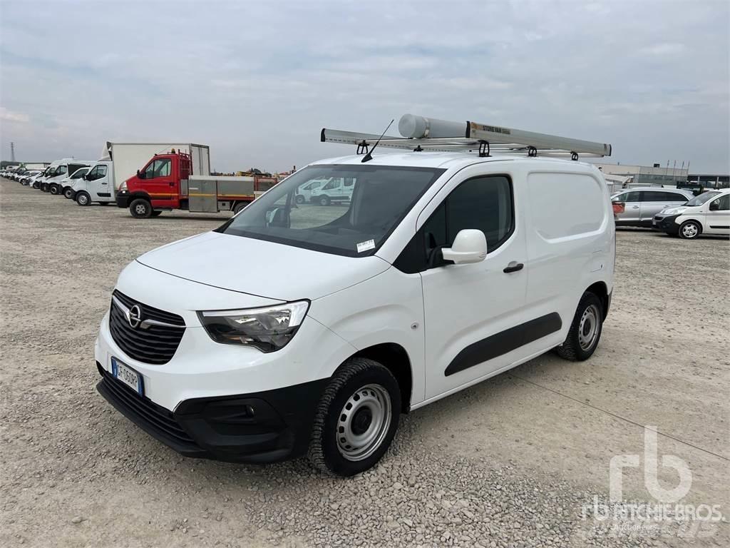 Opel COMBO Pakettiautot