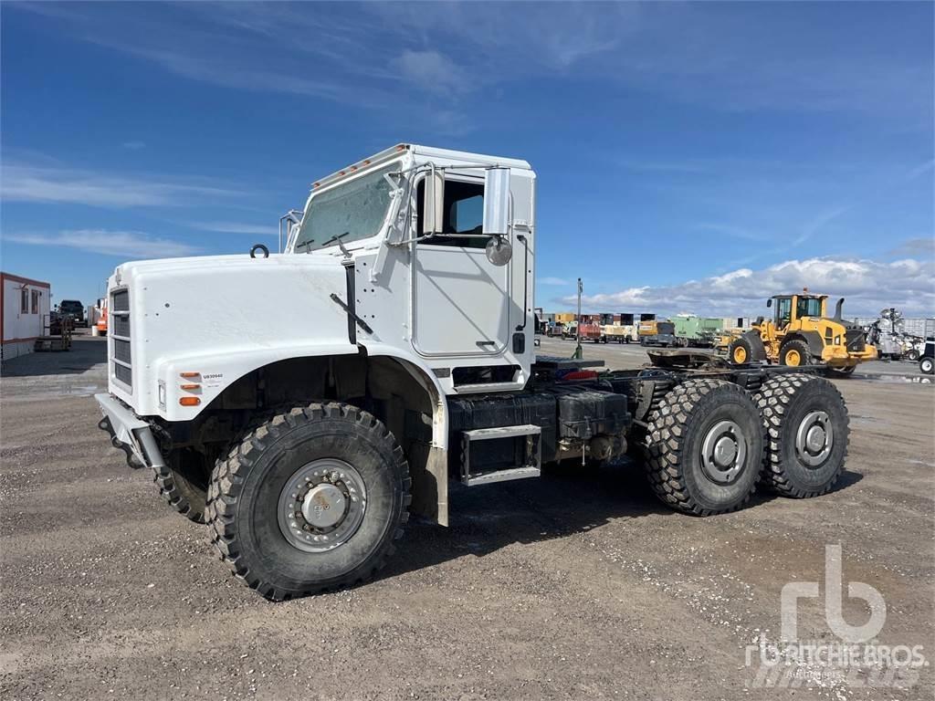 Oshkosh MK23 Vetopöytäautot