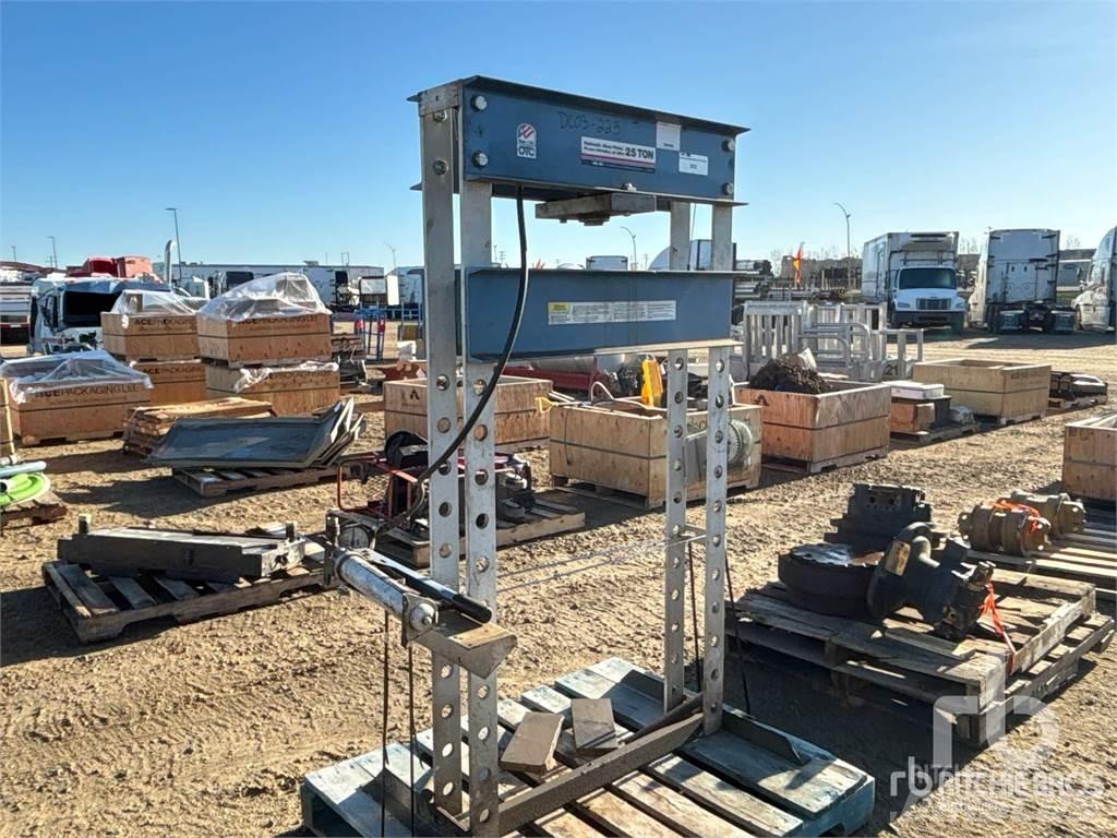  OTC 25 TON Muut koneet