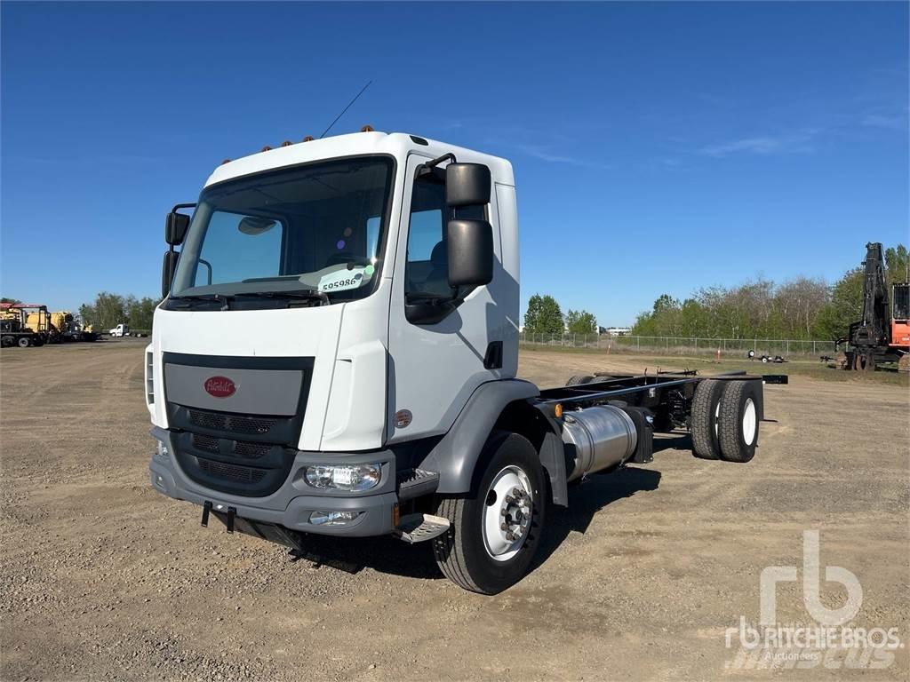 Peterbilt 220 Kuorma-autoalustat