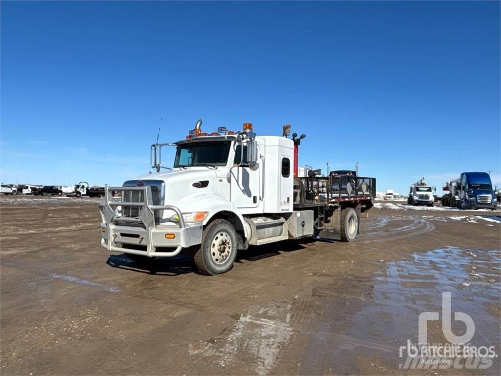 Peterbilt 335 Nosturiautot