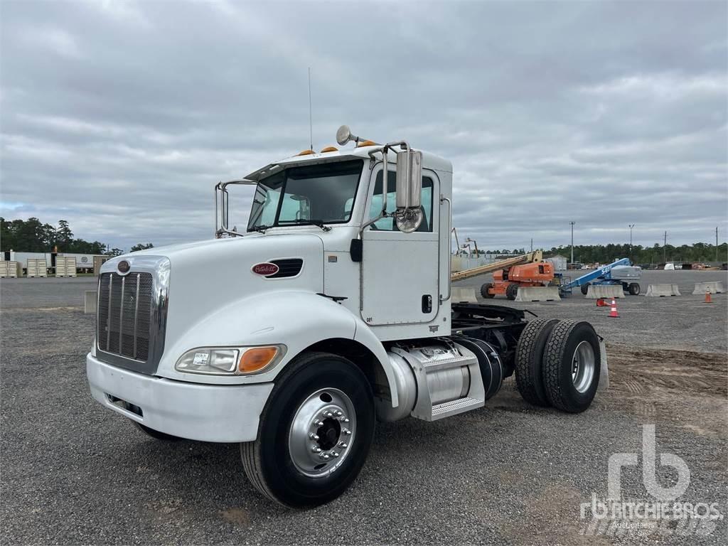 Peterbilt 337 Vetopöytäautot